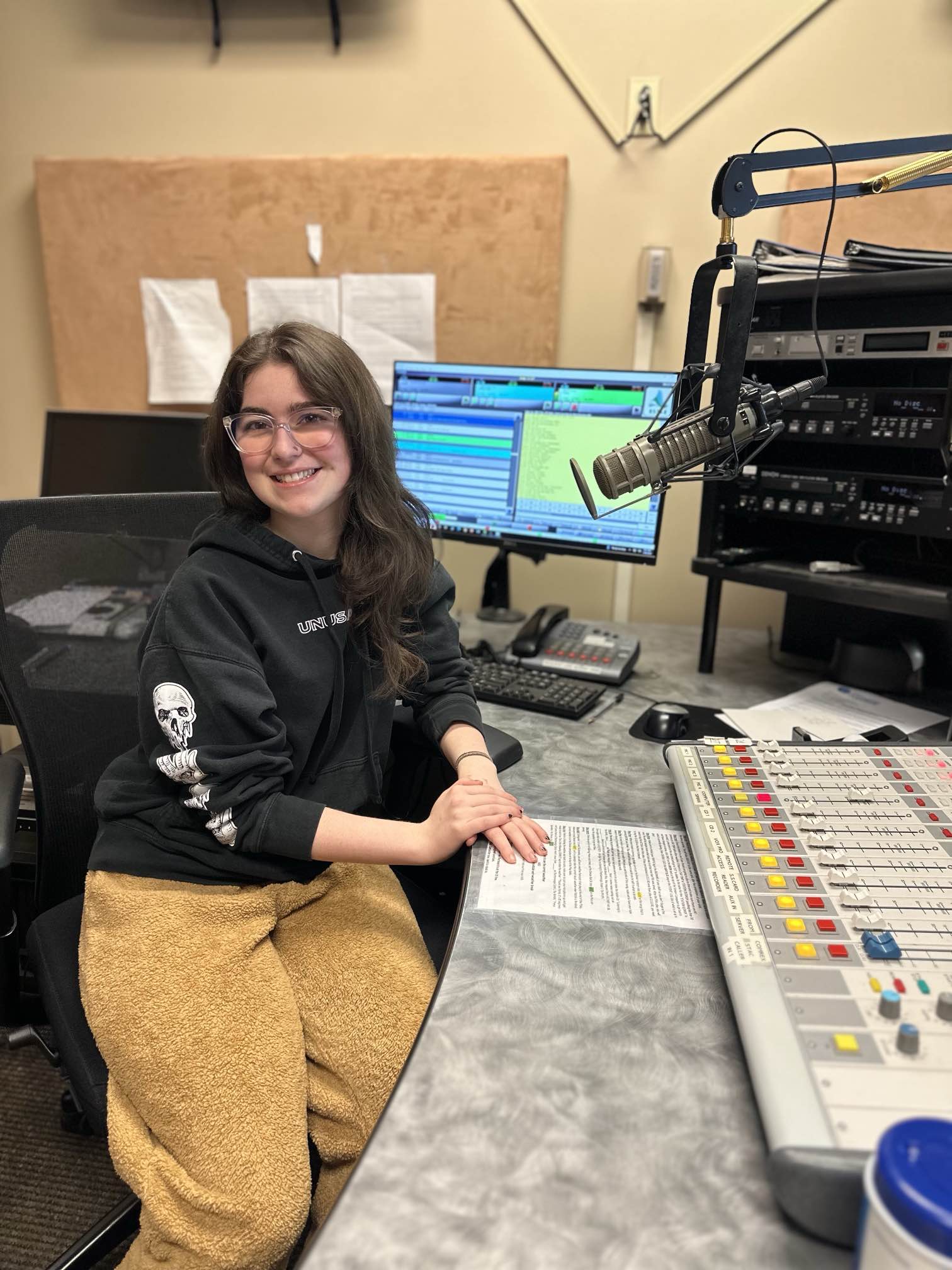 Radio Shift Photo